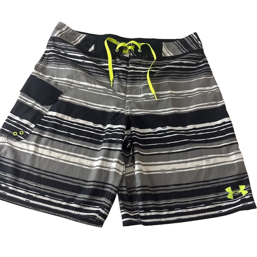 Under Armour Men's Black Gray White stripe Board Shorts Swim Drawstring Size 36
